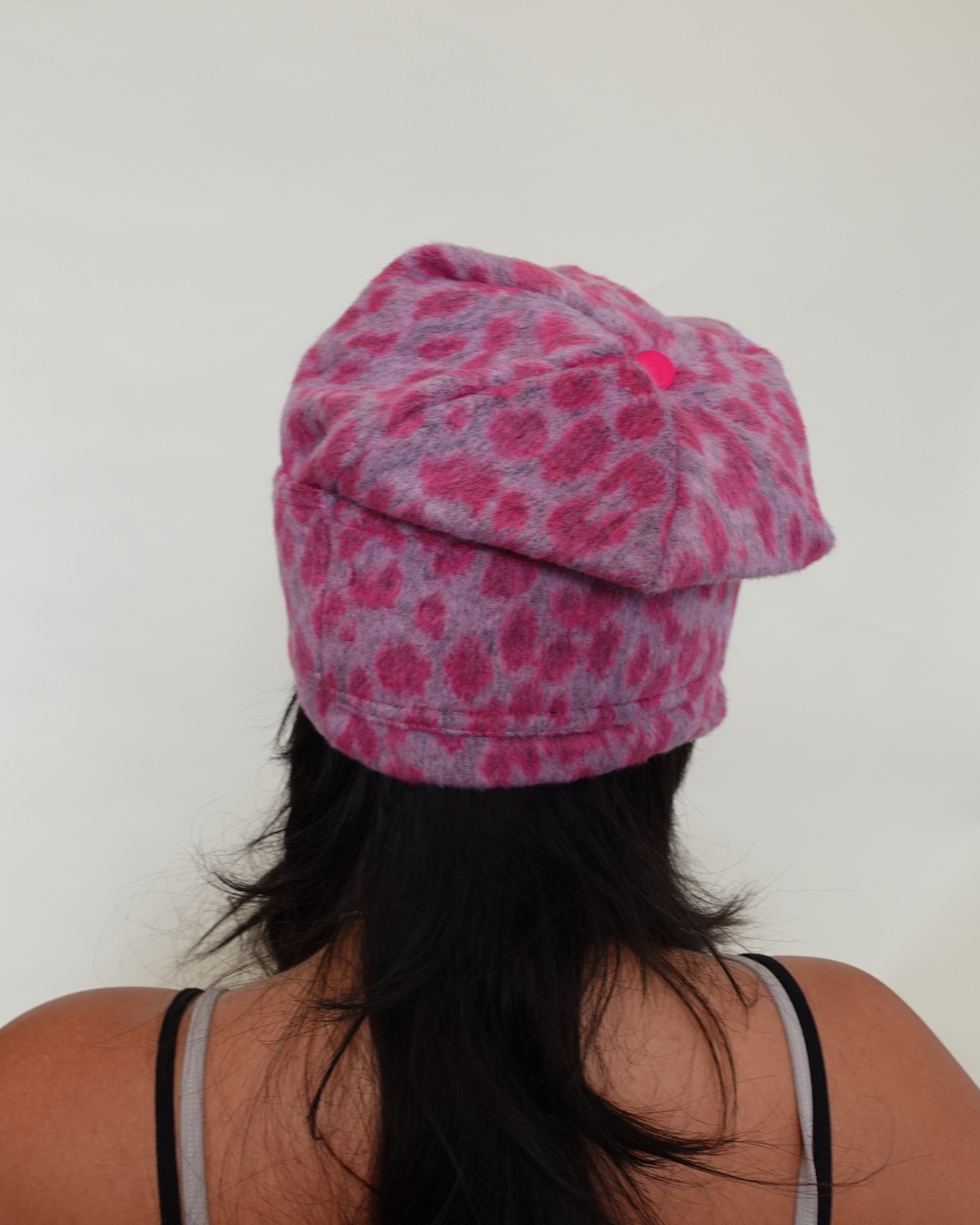buckle leopard hat, pink