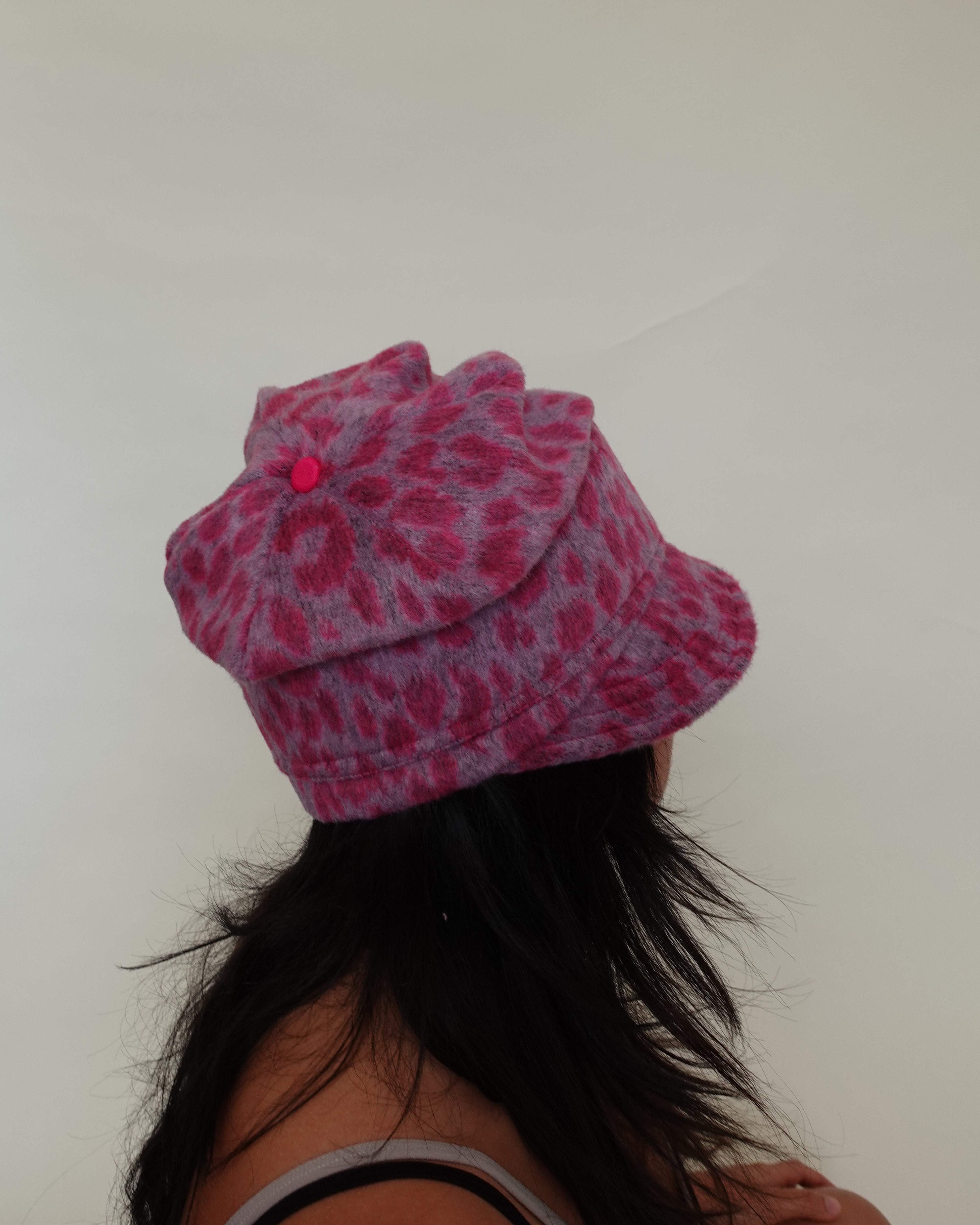 buckle leopard hat, pink