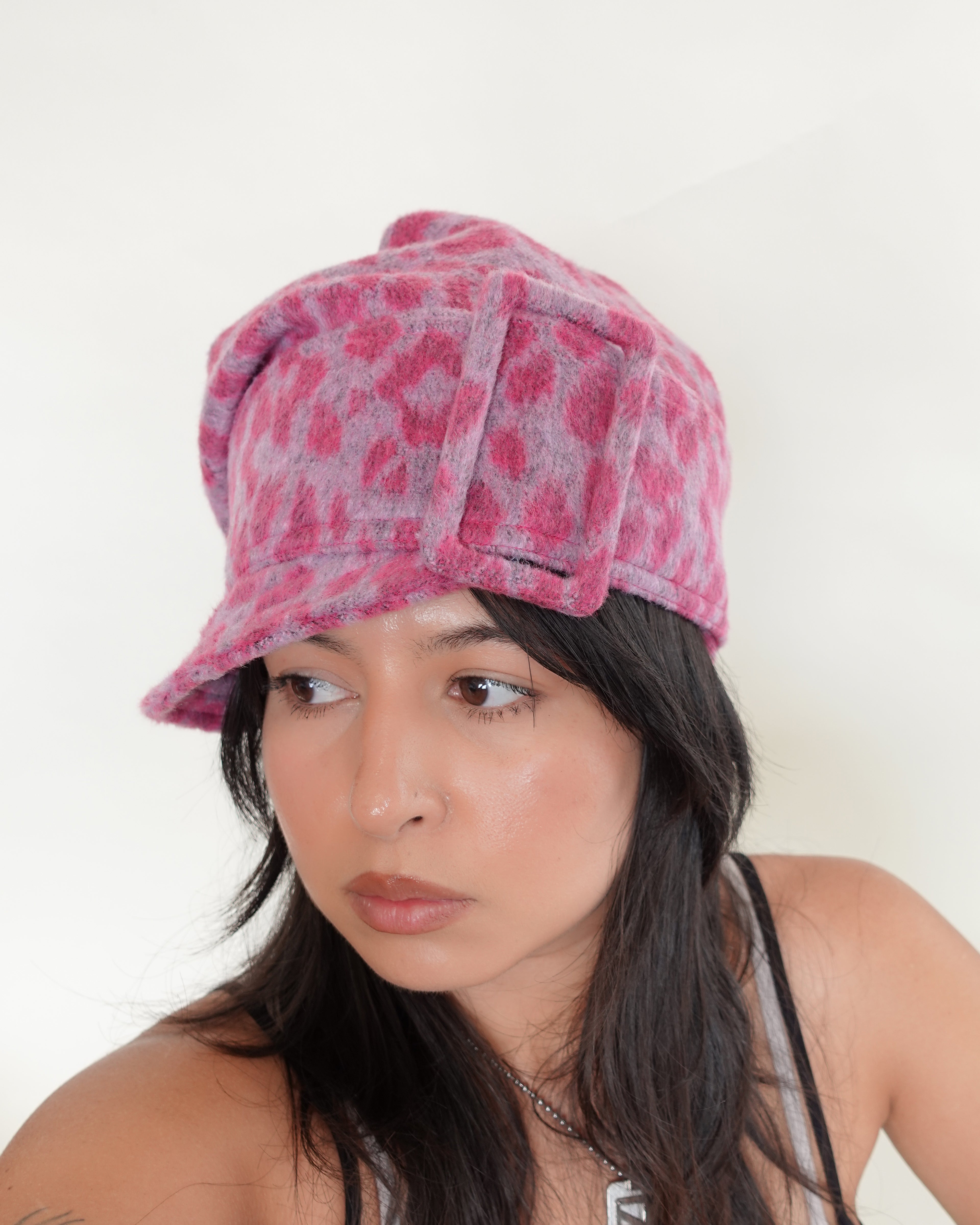 buckle leopard hat, pink