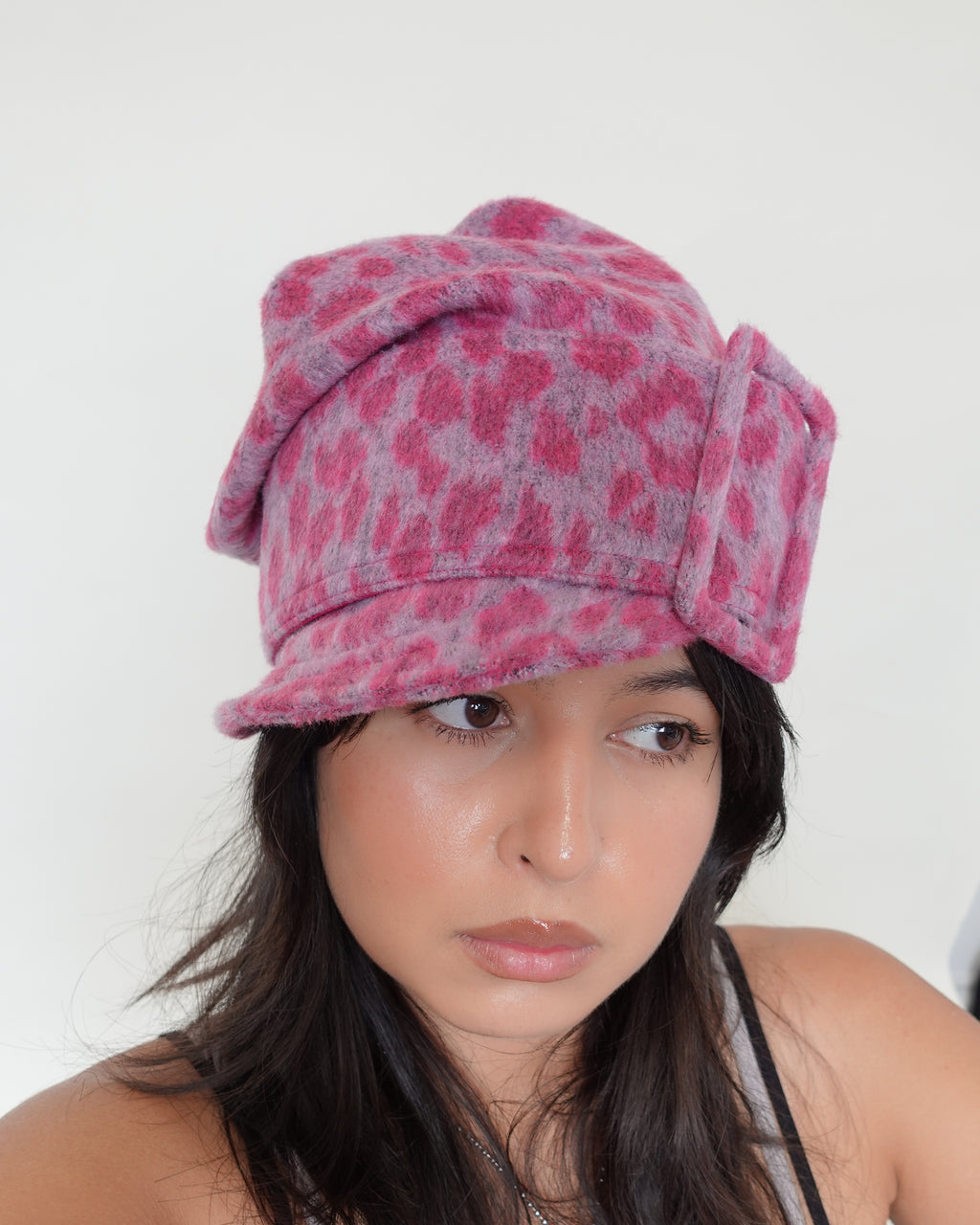 buckle leopard hat, pink