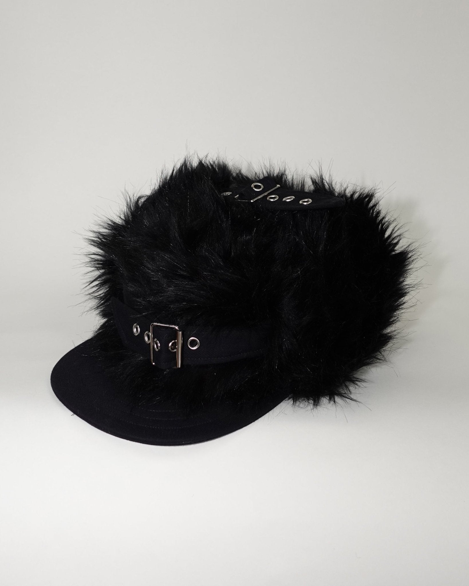 Faux Fur Snapback, Black - Sourtai - Snapback