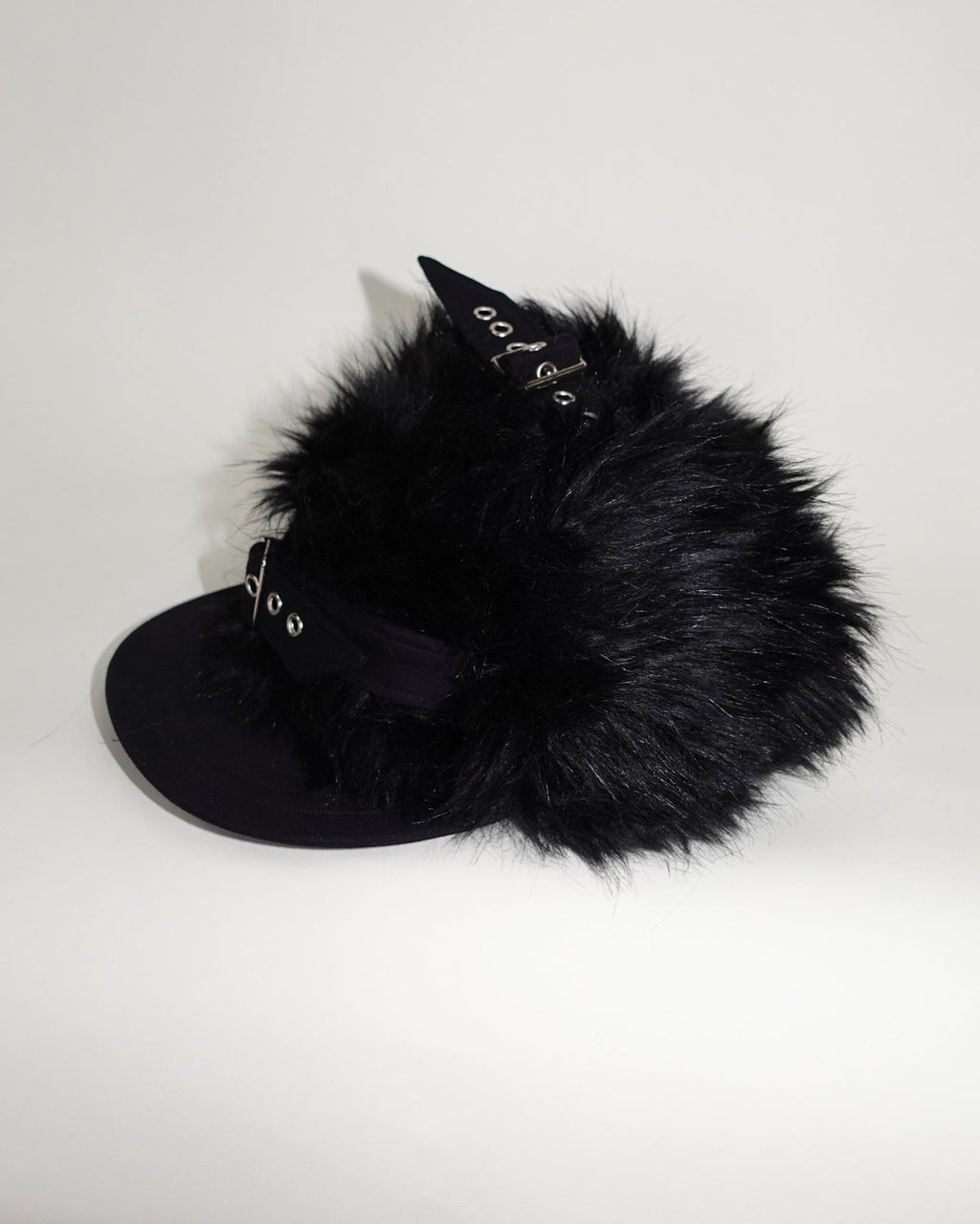 Faux Fur Snapback, Black - Sourtai - Snapback
