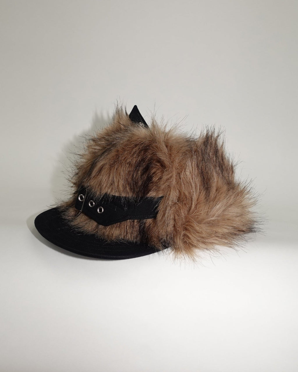 Faux Fur Snapback, Brown - Sourtai - Snapback